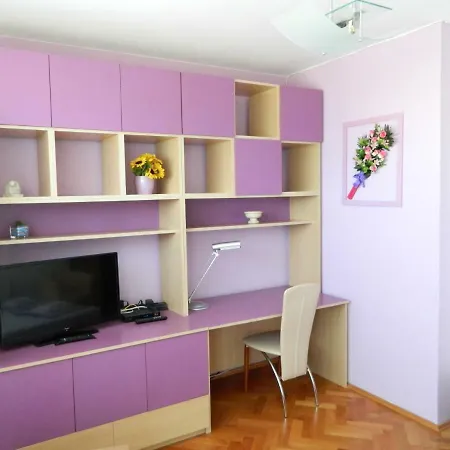 Sunset Delight In Old Town Apartment *