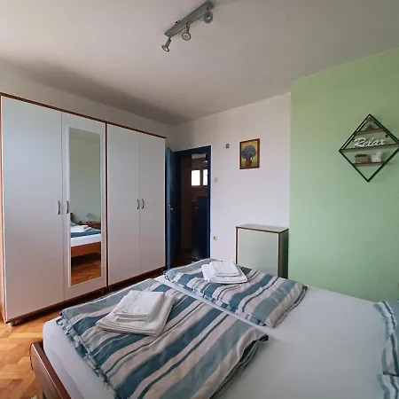 Sunset Delight In Old Town Appartement